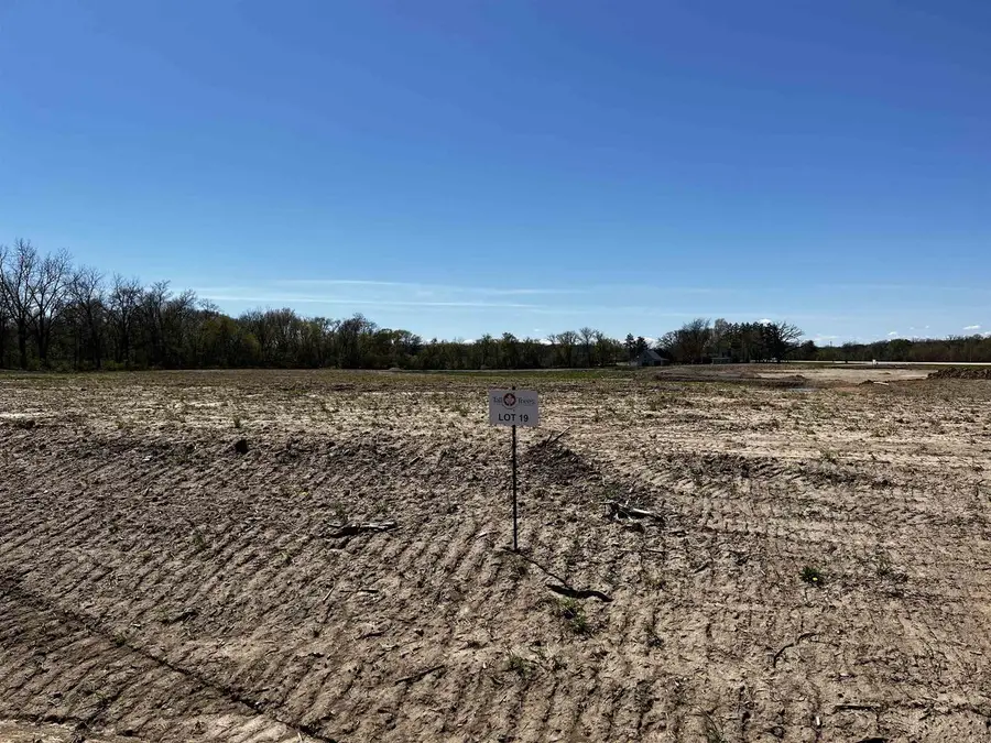 L19 S Forest View Drive, Beloit, WI 53511 - Image #2