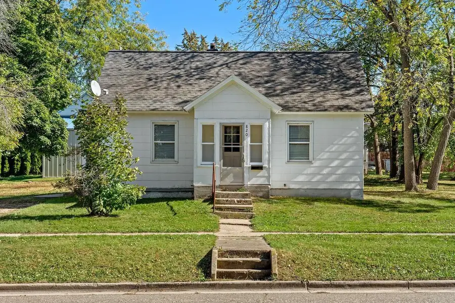 820 Vine Street, Wisconsin Dells, WI 53965 - Image #2