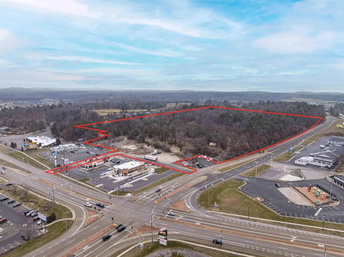 23.36 Acre Highway 12, Wisconsin Dells, WI 53965 - Image #1