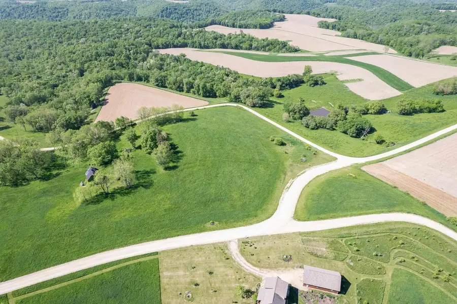 52454 Klema Lane, Wauzeka, WI 53826 - Image #3
