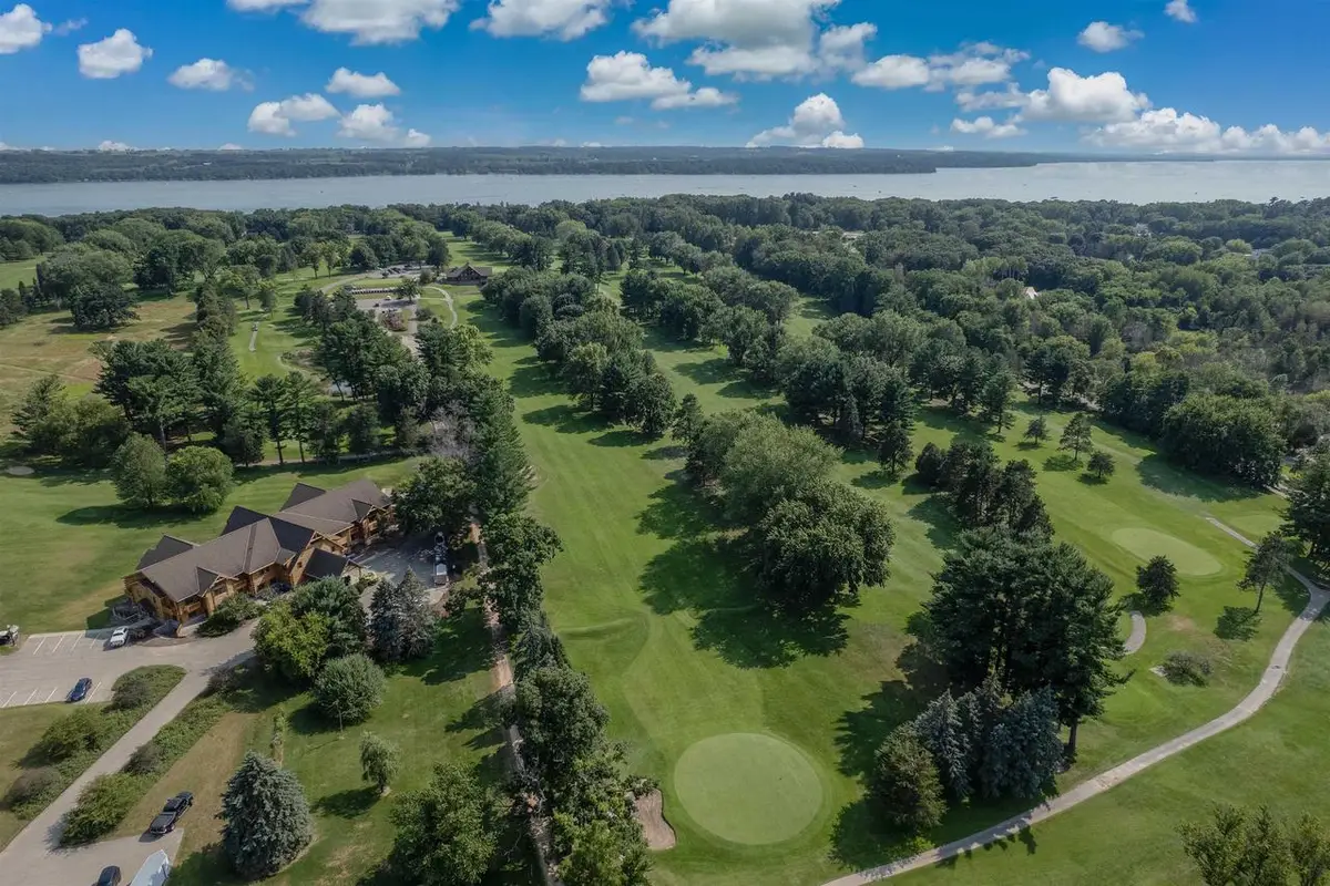 695 South Street #8, Green Lake, WI 54941 - Image #1