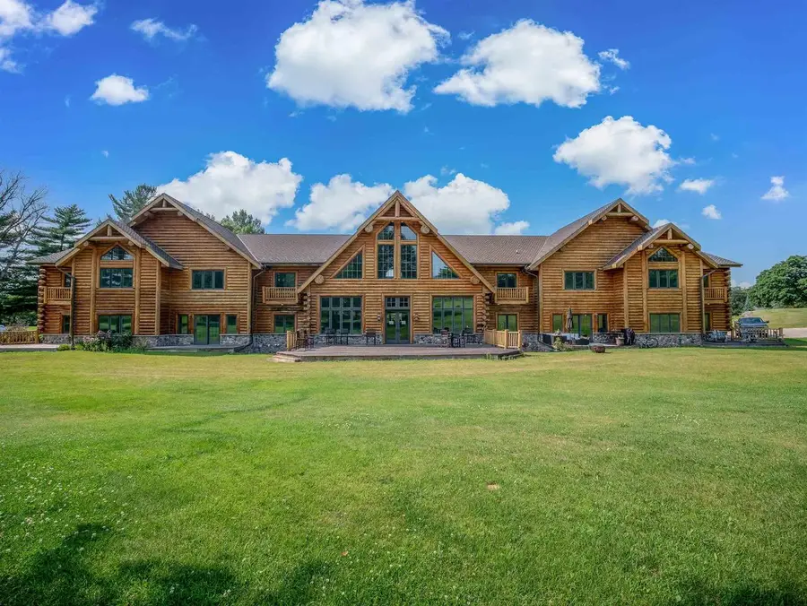 695 South Street #8, Green Lake, WI 54941 - Image #2