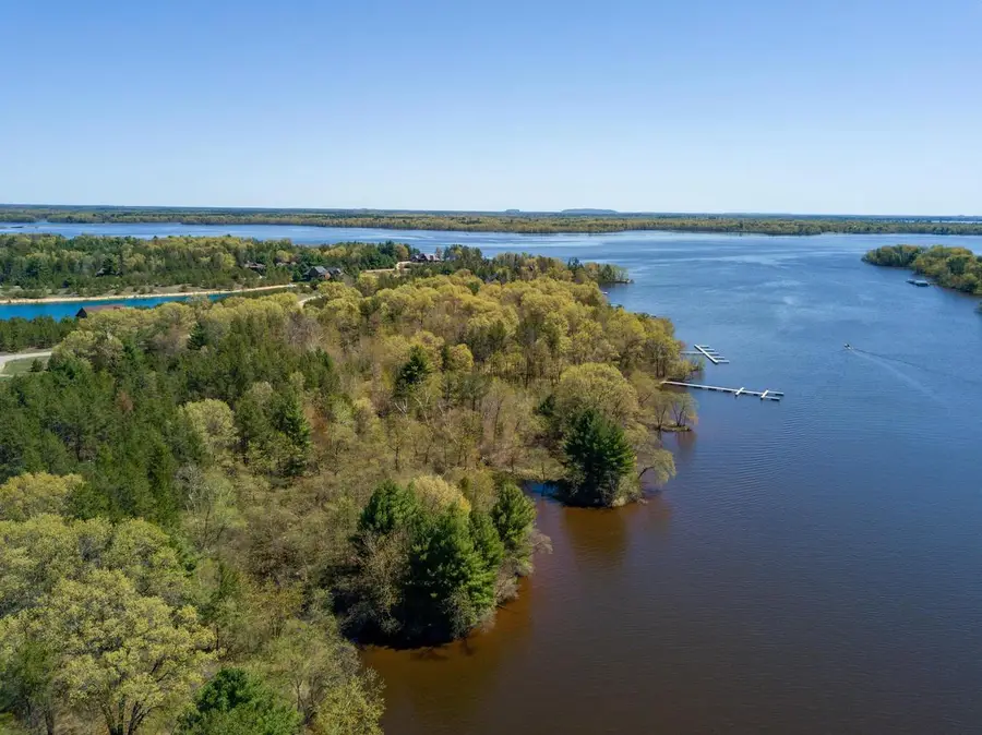 W5533 Windover Court, New Lisbon, WI 53950 - Image #3