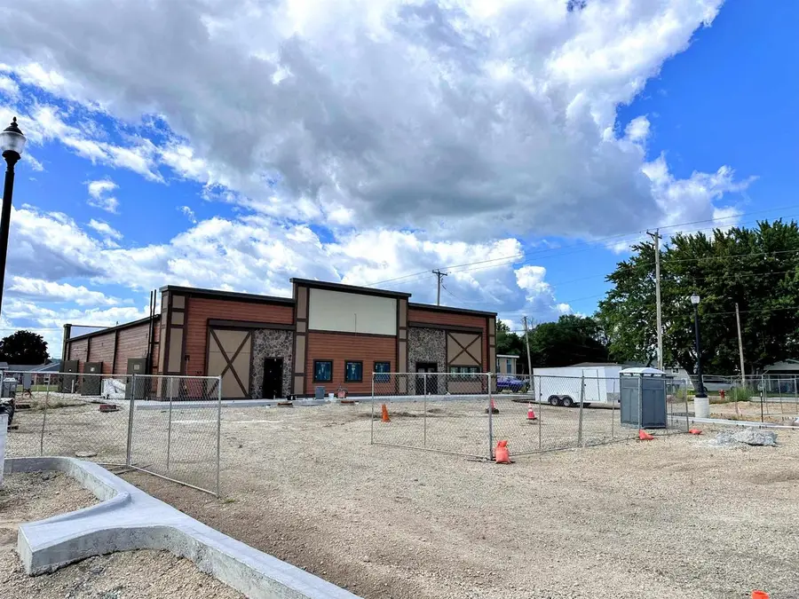 700 E Blackhawk Avenue, Prairie Du Chien, WI 53821 - Image #2