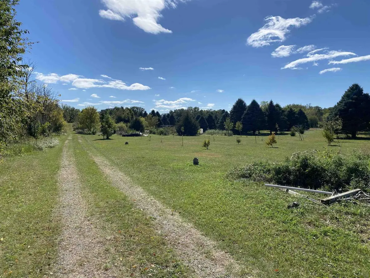 11914 E Creek Road, Darien, WI 53114 - Image #1