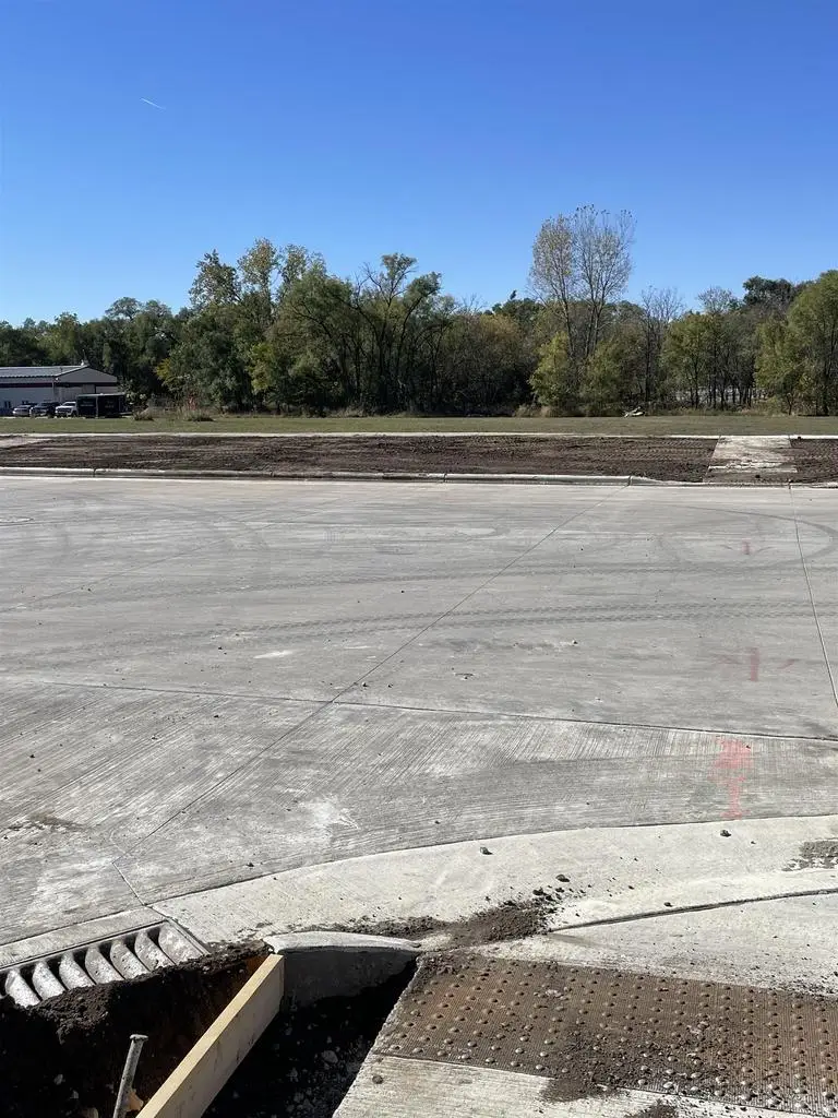 200 Center Avenue, Janesville, WI 53548 - Image #3