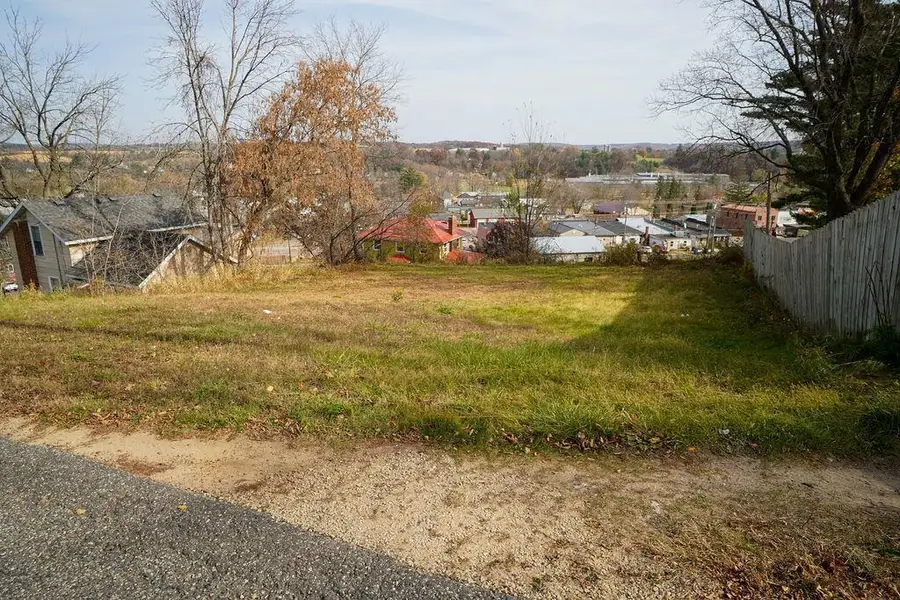 205 2nd Main Street, Elroy, WI 53929 - Image #2