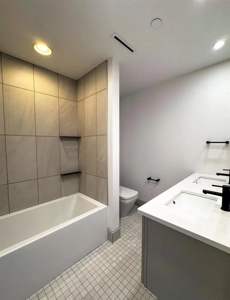 136 Main Street #303, McGregor, IA 52157 - #3