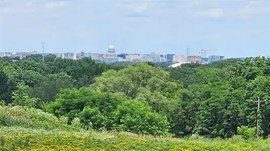 2991 COUNTY ROAD MM, Fitchburg, WI 53711