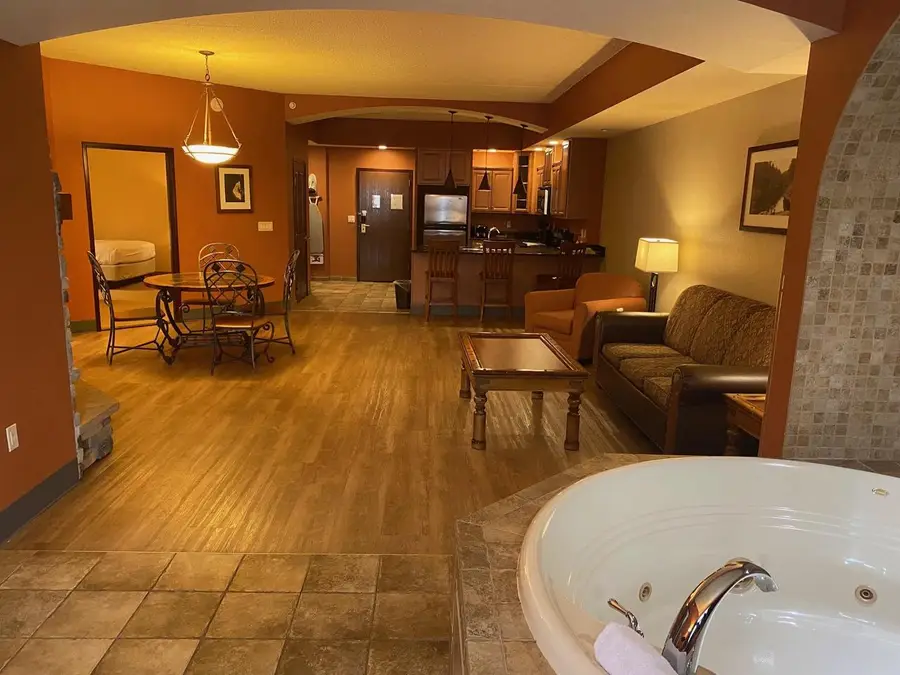 2411 River Road #2208, Wisconsin Dells, WI 53965 - Image #2