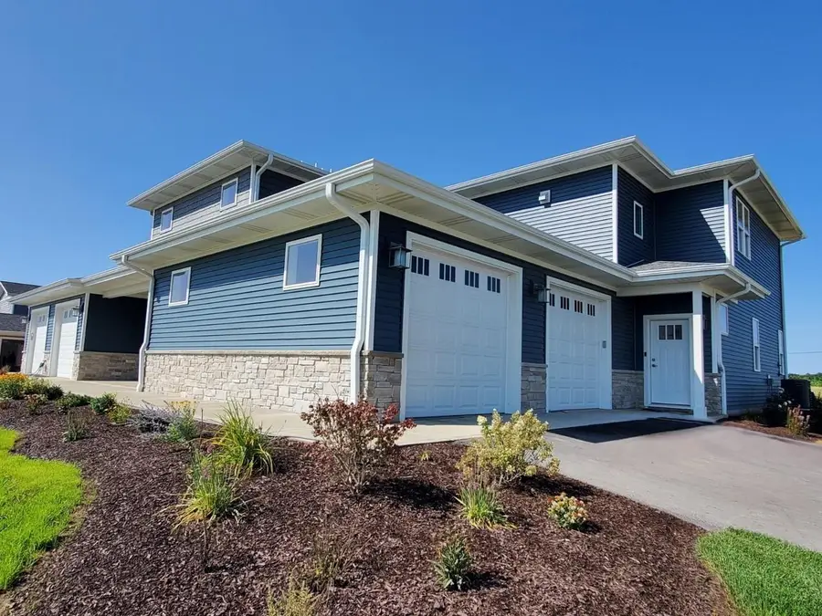 245 NW 3rd Avenue, Monroe, WI 53566 - #2