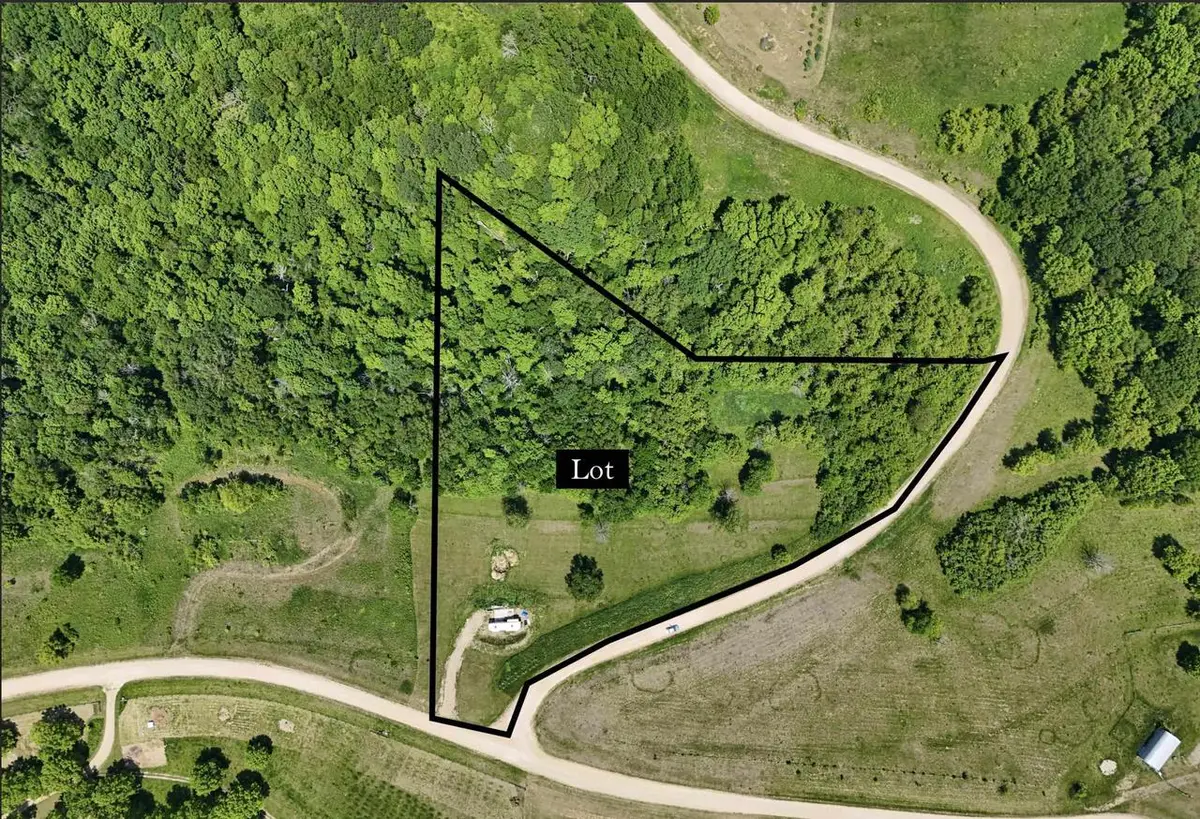 58182 Mississippi Ridge Lane, Eastman, WI 54626 - Image #1