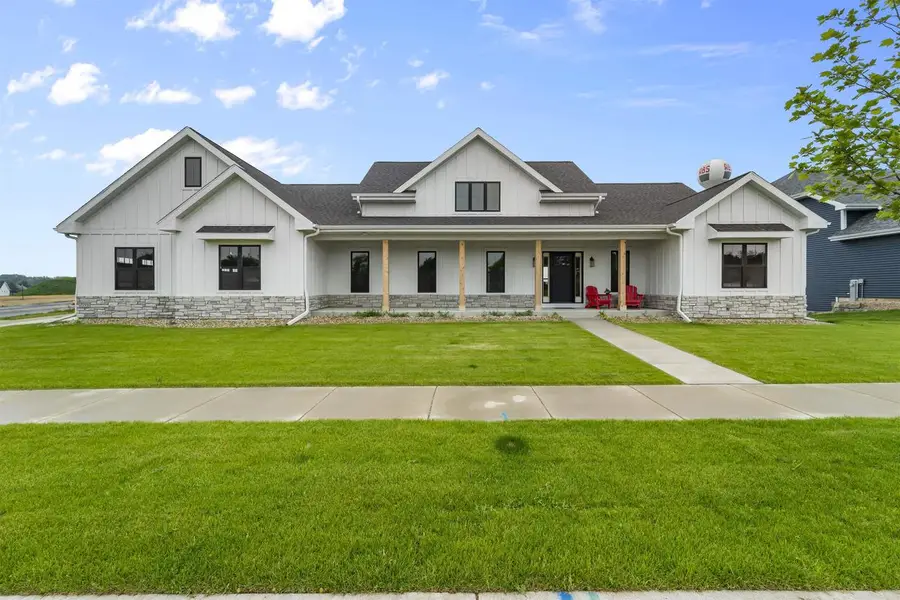 6250 Ronald Reagan Drive, Deforest, WI 53532 - Image #2