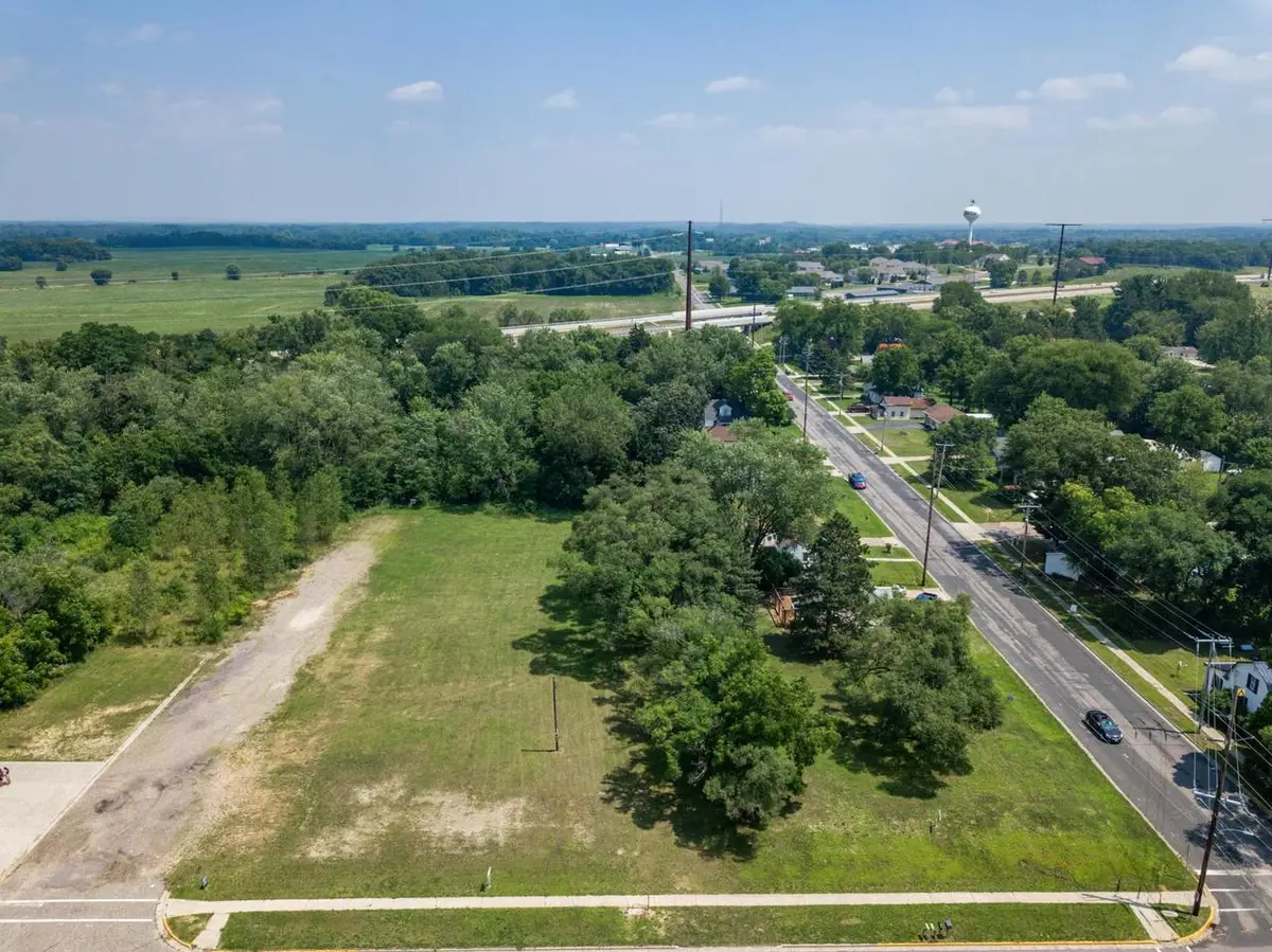 1.6 acres Prospect and Lincoln Street, Mauston, WI 53948 - Image #1