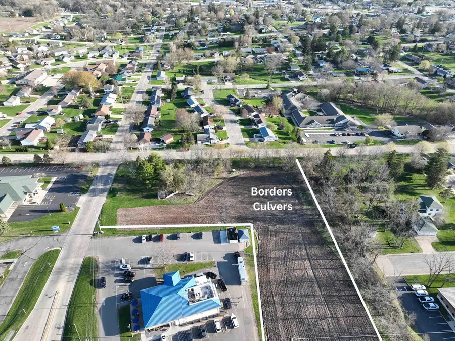 1114 N Johns Street, Dodgeville, WI 53533 - Image #2