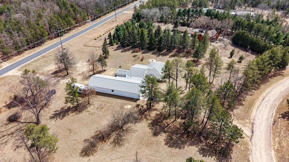 N10368 Queens Way, Necedah, WI 54646 - Image #1