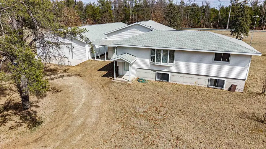 N10368 Queens Way, Necedah, WI 54646 - Image #3
