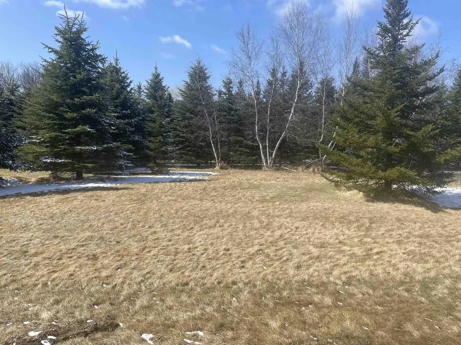 L5 Southwoods Court, Ripon, WI 54971 - Image #2