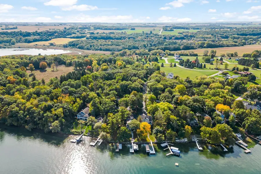 W2600 Oakwood Beach Road, Markesan, WI 53946 - #2