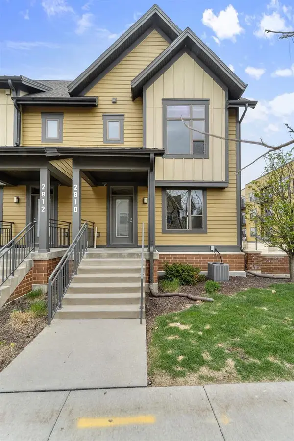 2810 No Oaks Ridge, Fitchburg, WI 53711