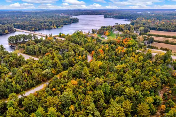 5221 S 8th Street, Wisconsin Rapids, WI 54494