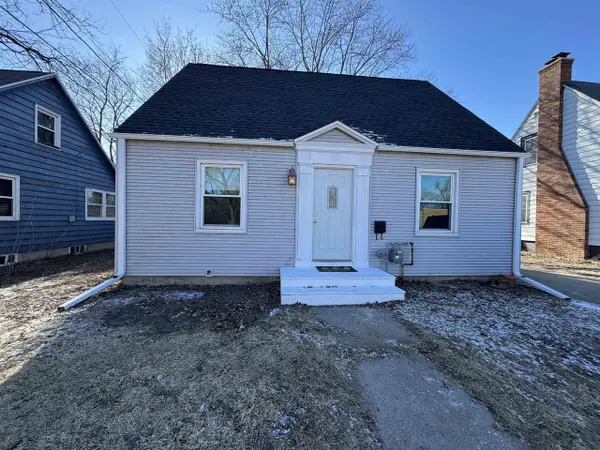 1306 W Wisconsin Street, Portage, WI 53901