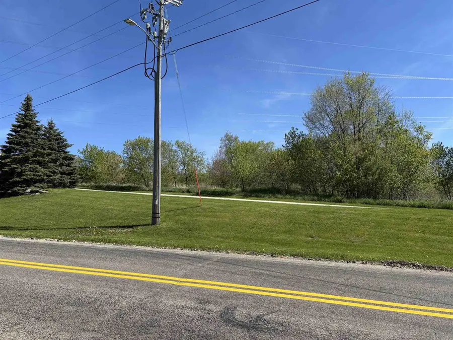 105-116 Pine Ridge Court, Barneveld, WI 53507 - Image #3