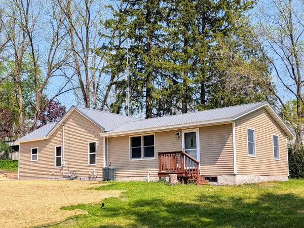 73 Church Street, Montello, WI 53949