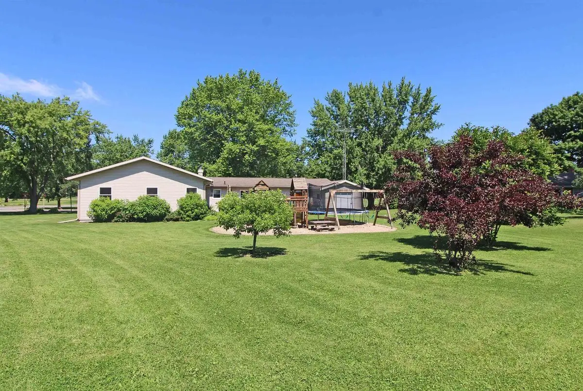 985 Fairway Circle, Plain, WI 53577 - Image #1