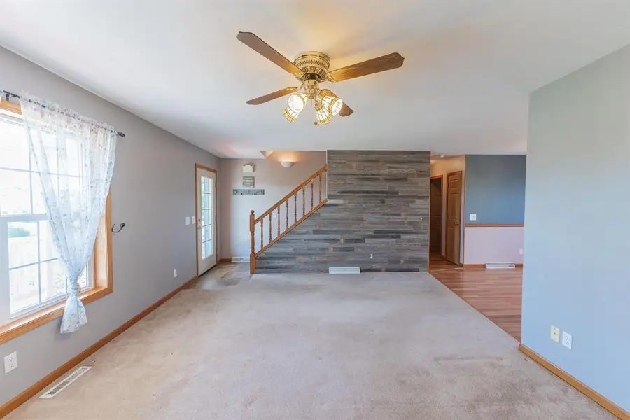 30694 County Road W, Elroy, WI 53929 - Image #3