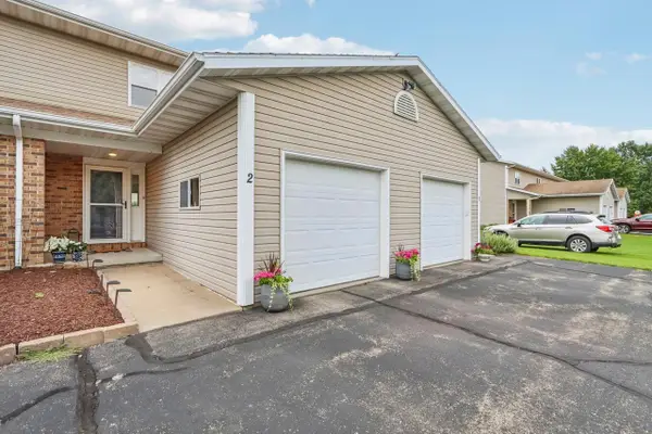 457 Bowlavard Avenue #2, Belleville, WI 53508