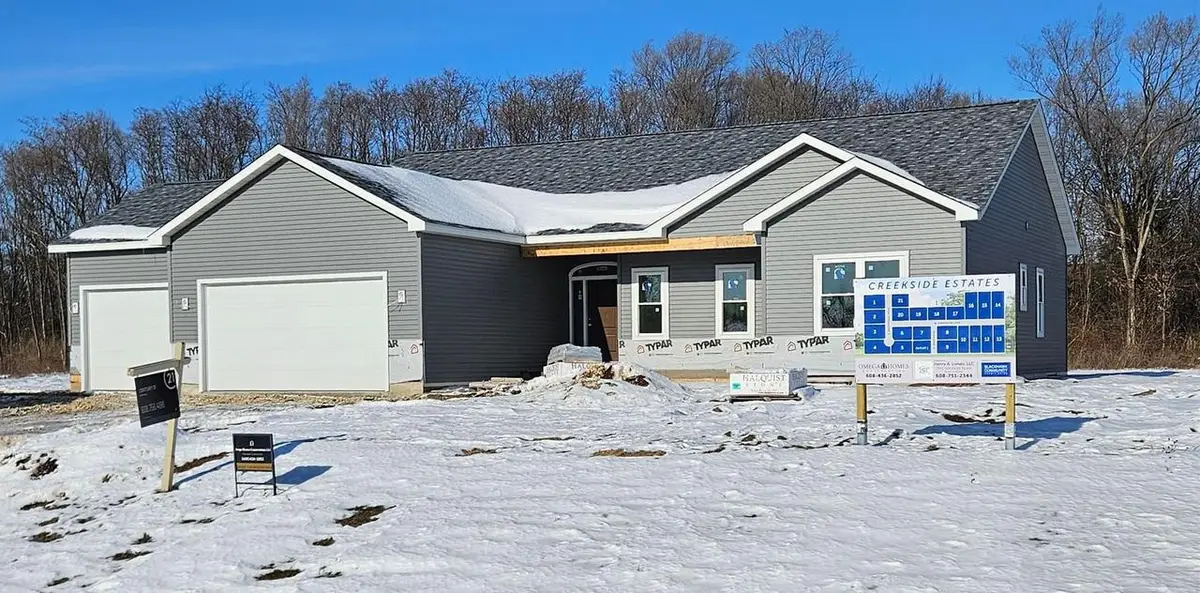 4131 S Chippendale Drive, Beloit, WI 53511 - Image #1