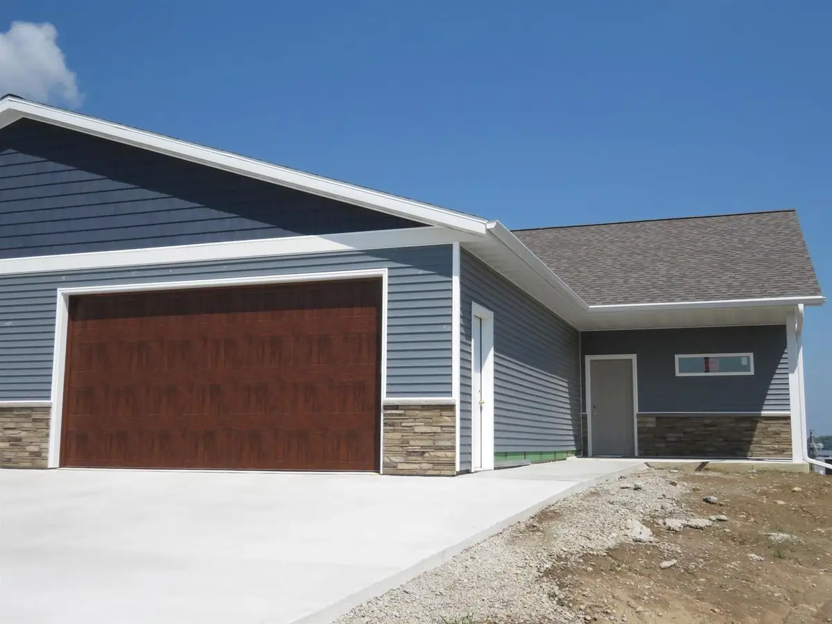 121 Linden Lane, Fox Lake, WI 53933 - Image #1