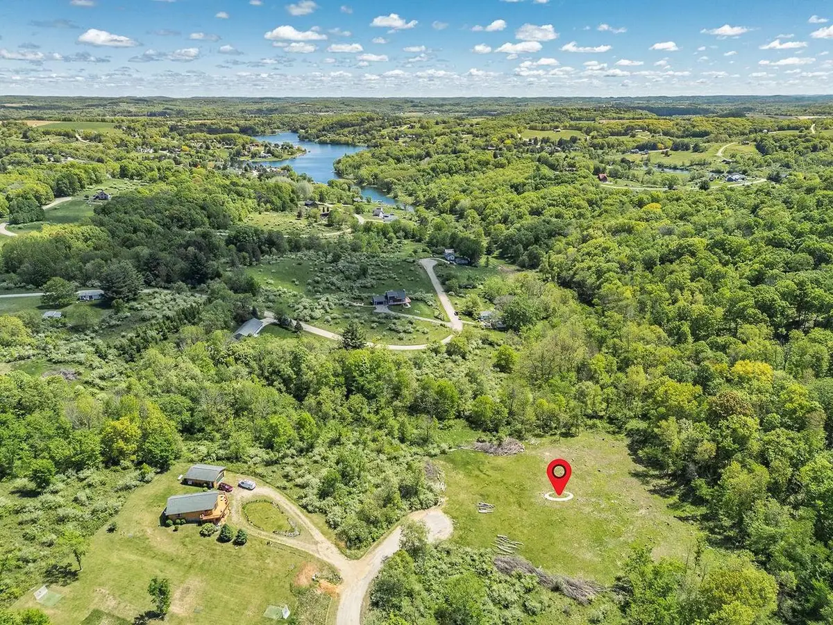 S1406 Staghorn Court, La Valle, WI 53941 - Image #1