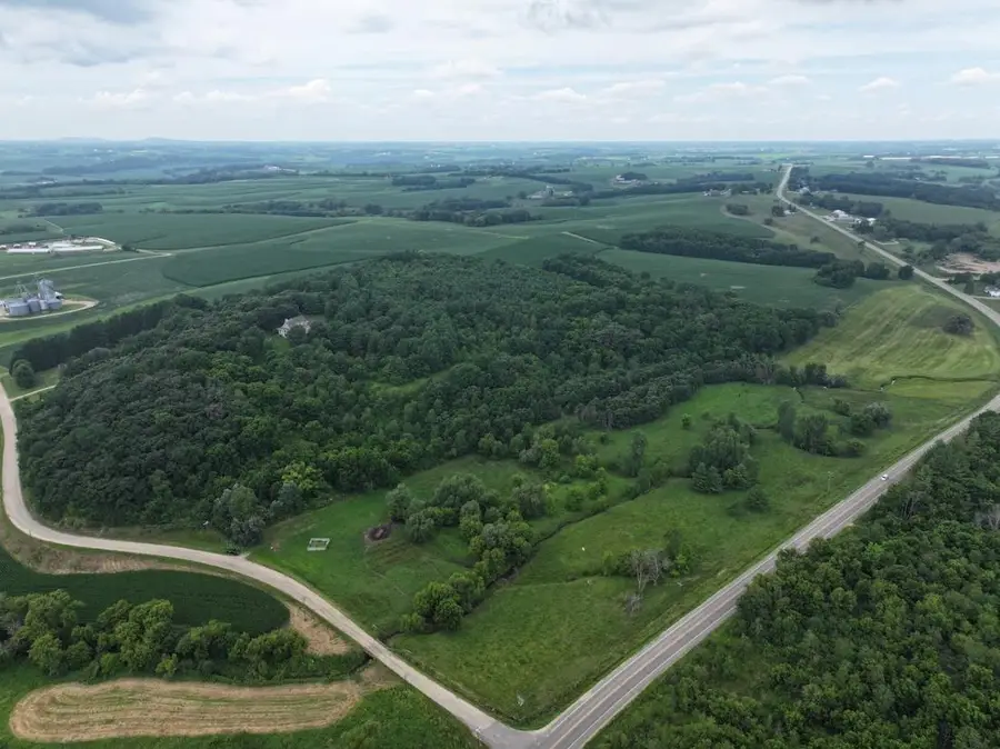 35 M/L Acres Crist Lane, Darlington, WI 53530 - Image #2