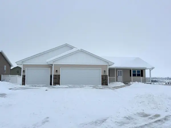 1004 Red Hawk Drive, Milton, WI 53563