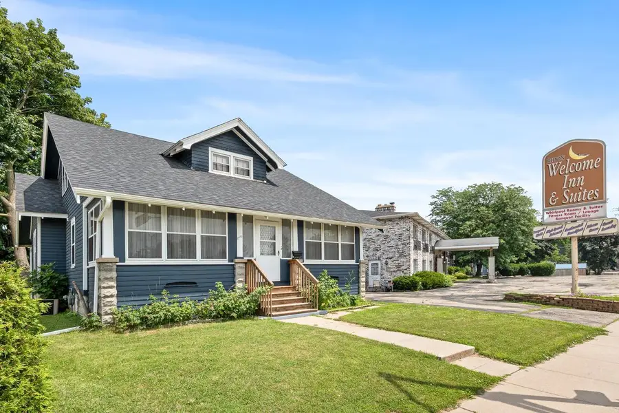 216 E Fond du Lac Street, Ripon, WI 54971 - Image #2