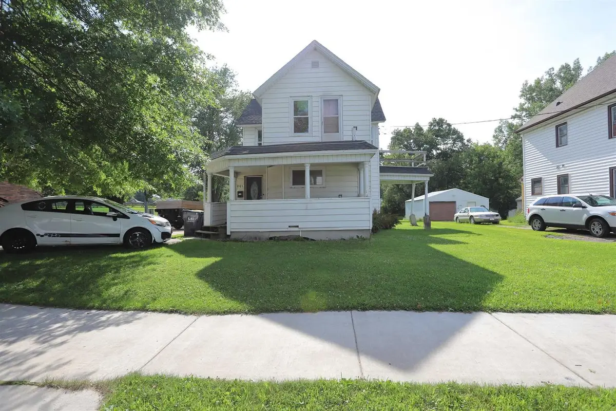 801 Academy Street, Elroy, WI 53929 - Image #1