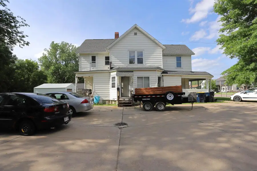 801 Academy Street, Elroy, WI 53929 - Image #2