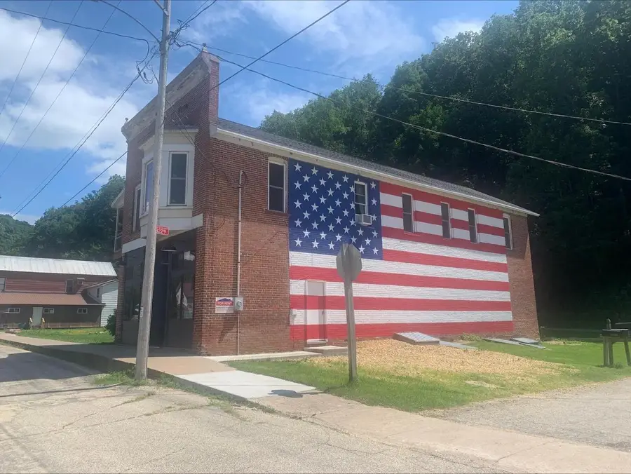 13229 Main Street, Glen Haven, WI 53810 - Image #2