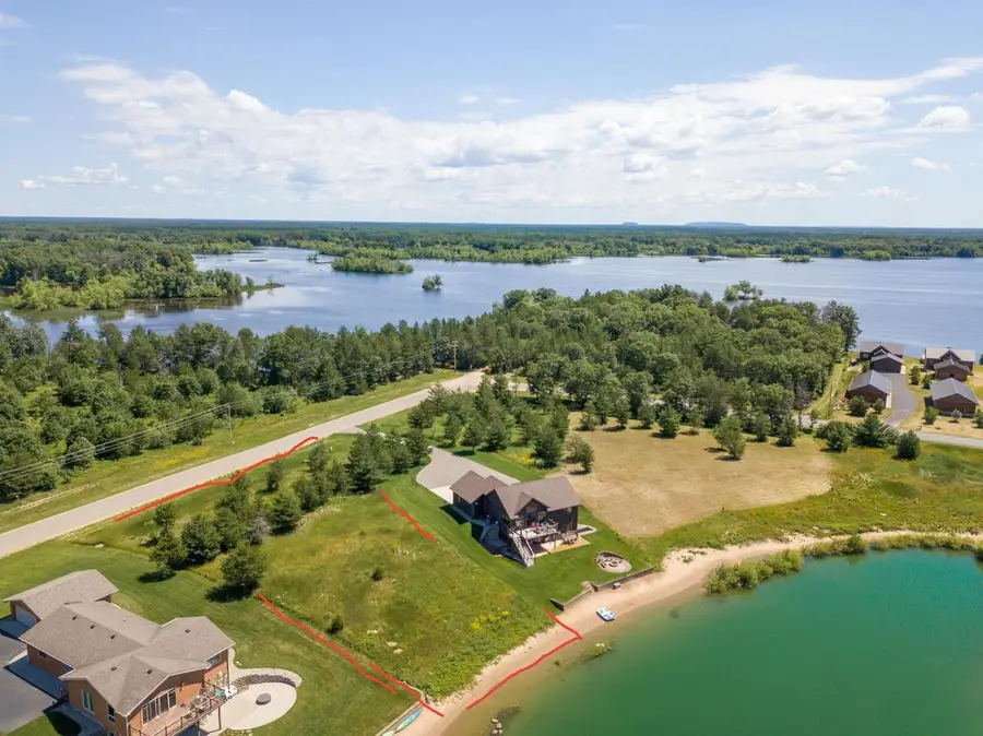 W5527 32nd Street, New Lisbon, WI 53950 - Image #2