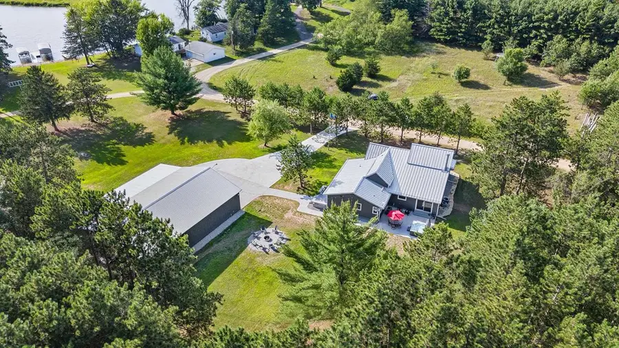 W6191 Lueck Lane, Princeton, WI 54968 - Image #3