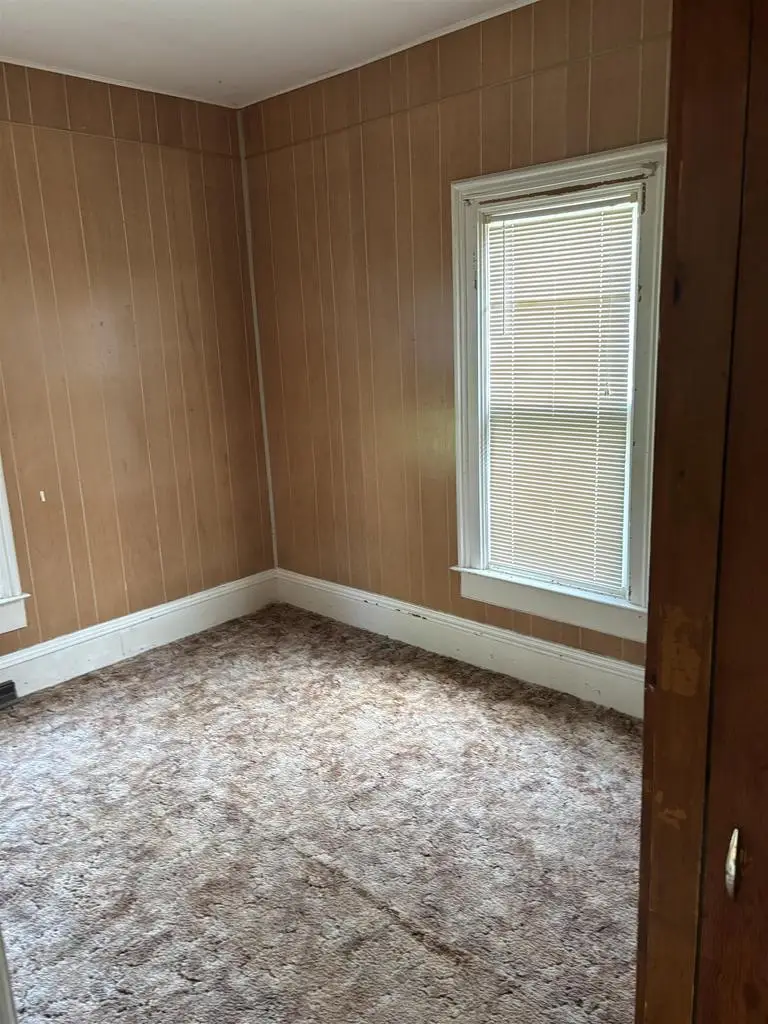 202 Erickson Street, Elroy, WI 53929 - Image #3