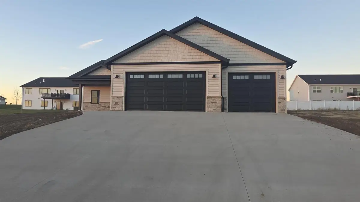 325 Model Road, Cuba City, WI 53807 - Image #1