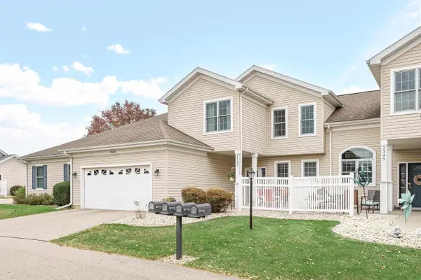 3343 N Stone Creek Circle, Madison, WI 53719
