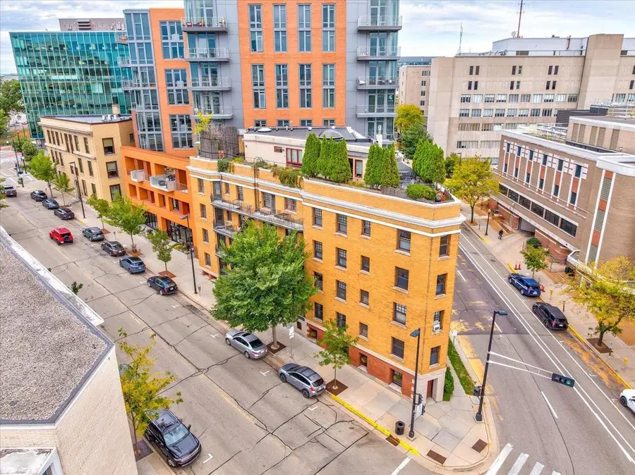 121 S Hamilton Street #2, Madison, WI 53703 - #2