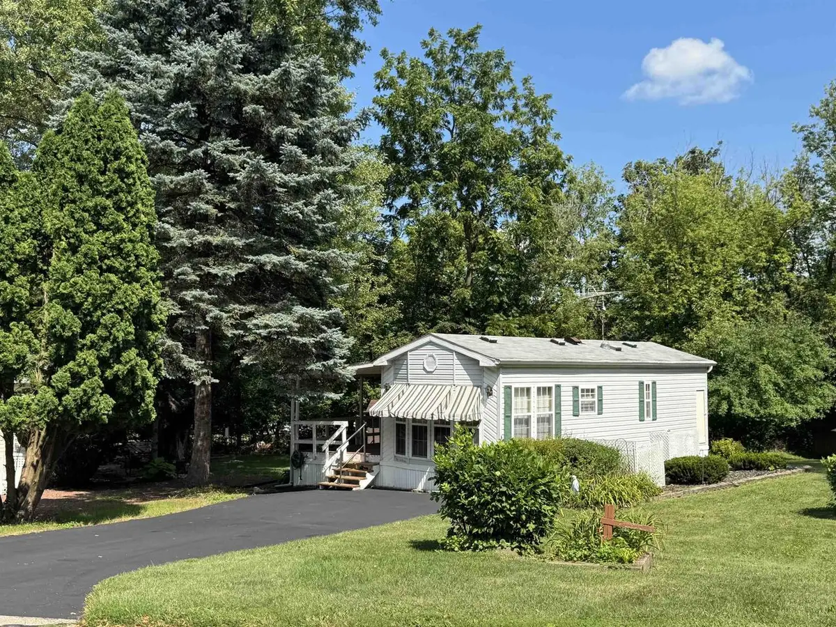 420 Skyline Drive, Edgerton, WI 53534 - Image #1