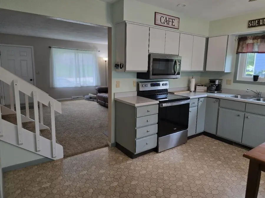 208 27th Street, Monroe, WI 53566 - Image #3