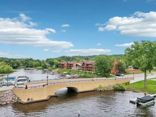 1103 River Road #106, Wisconsin Dells, WI 53965