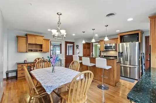 6988 Schneider Road, Middleton, WI 53562 - Image #3